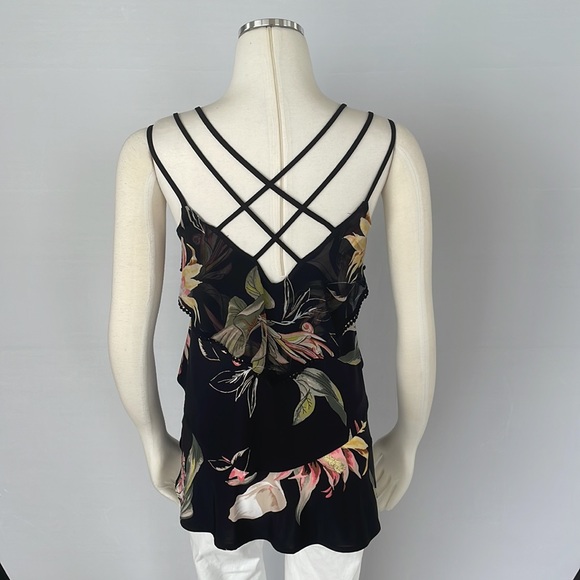 WHBM Tiered Floral Print tank top X Small - Picture 9 of 11